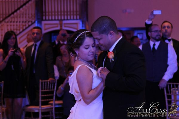PALACIO CATERING AND CONFERENCE CENTER – GOSHEN, NY WEDDING – SANDRA & PEDRO’S RECEPTION
